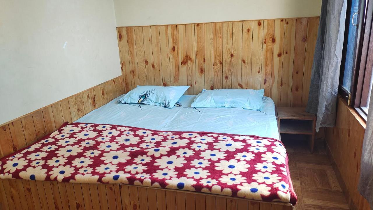 Trinity Homestay Kasol Exteriör bild